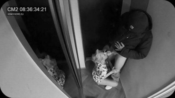 View hardcore clip of : Hot Blonde Wife Sucks Postman While Hubby Watches Next Door - Amateur Home Video