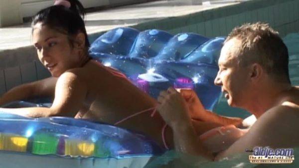 Play the full video titled : Swimming Lesson