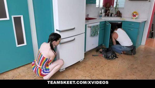 Watch this uncut scene of : Tiny Brunette Teen Jenna Ross Fucked Hard by Plumber in Doggystyle and Cowgirl