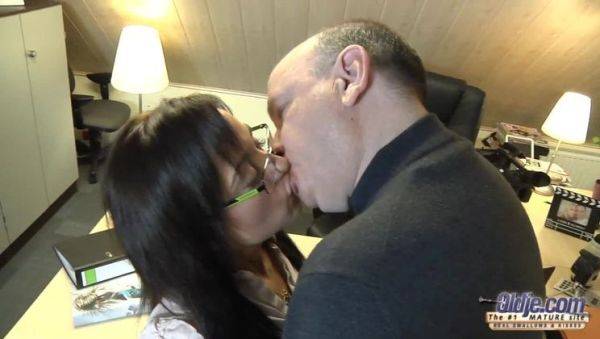 Play this full scene of : Mr. Fialucci`s Casting