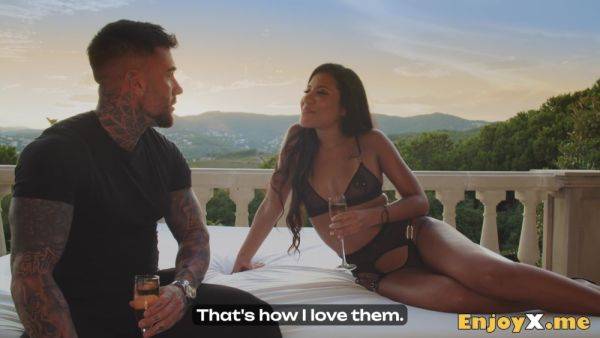 Enjoy watching this full clip of : Nestor Zarc And Andrea Retali In Passionate Outdoor Screwing Of Under The Steaming Glow Of Sunset