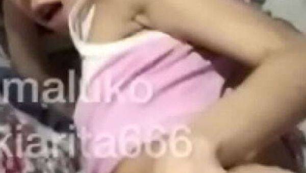 View the HD movie of : Sweetkiarita666 Argentina Teen Anal Fuck with Big Dick in Doggystyle