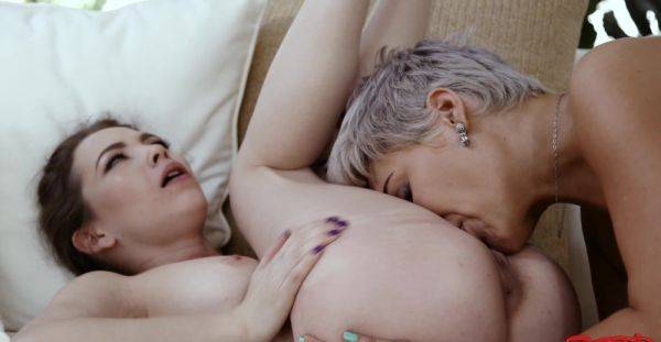 View uncut video of : Naked mature and her slutty d***er mix perversions in surreal lezzie duo