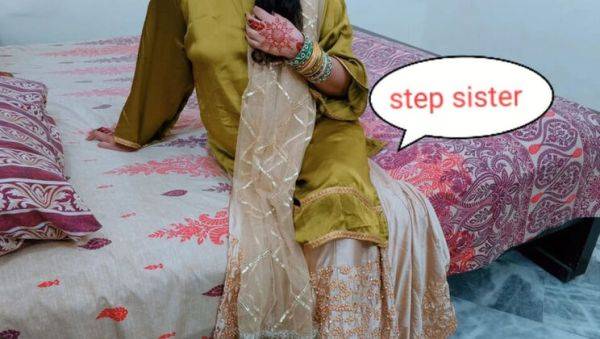 Play the hardcore clip named : Desi stepsister sucks stepbrother's cock in Hindi at house