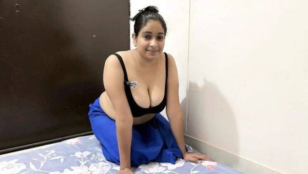 Play this uncensored movie called : Desi Bhabhi Fucked By Devar In Village - Hindi Audio Sex With Big Tits And Huge Ass