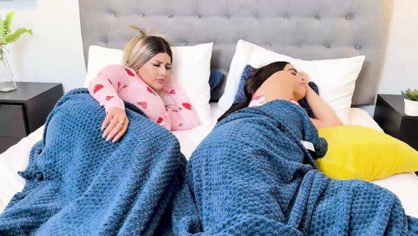 Play the HD scene of : Naty Delgado Horny Stepsis Caught Masturbating In My Bed And Begs For Hardcore Fucking