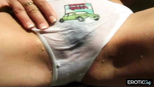 Play hardcore video of : Kelsey Heart's Wet Face Covered in Hot Cum - Big Tits Amateur MILF Orgasm