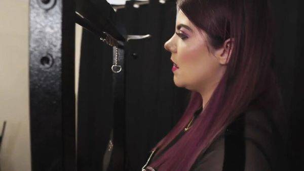 Watch this complete clip : Diana Von Rigg Double Penetration Pegging Hesitant Mature Anal Femdom