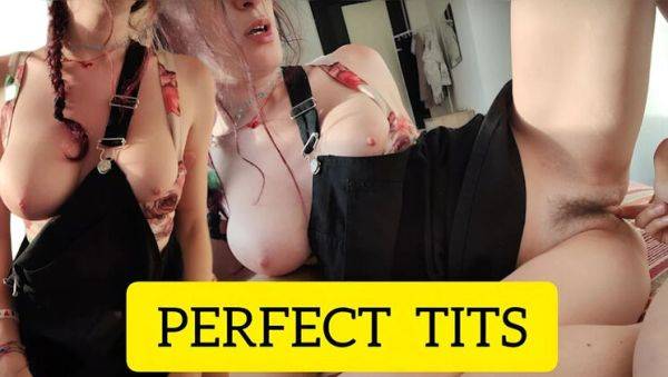 Enjoy watching full scene called : Italian amateur ElivaLove gets deep pussy licking and moans in POV climax with natural big tits