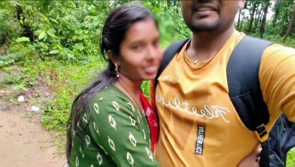 Enjoy watching the HD movie titled : Desi Bhabhi Forest Blowjob - Hot Village Sex With Permi Pooja Outdoor