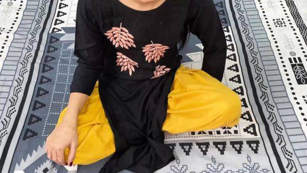 View full clip of : Desi Punjabi Aunty Big Ass Fucked Hard Doggy Style HD