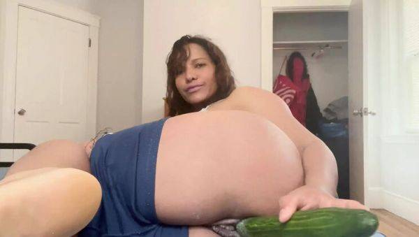 Enjoy watching full video named : Michelle Sex Hard Big Cucumber Pussy Masturbation Amateur Latina MILF