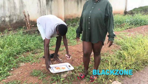 Play the uncut video : Helping Stranger Fucks Chubby Nigerian Teen with Big Natural Tits in Missionary Creampie