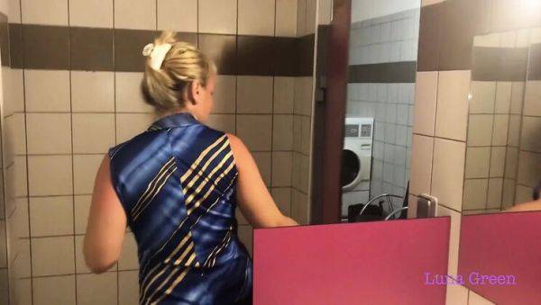 Stream the complete video named : My Wife Luna Blows Me in Camping Shower - Amateur Italian POV Sex