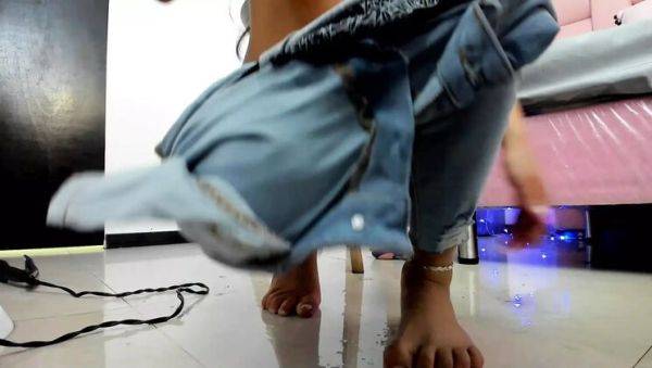 Watch full movie titled : Salome Collucci Teen Latina Model Dresses Up & Masturbates to Anime Hentai Show