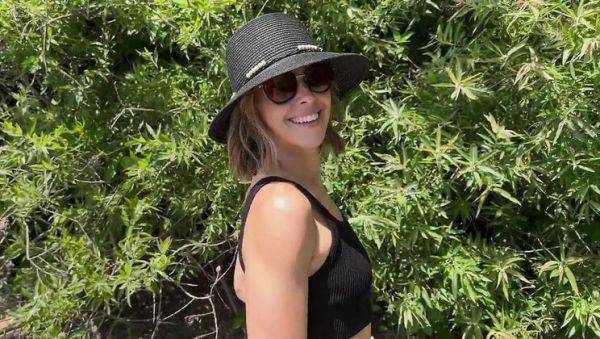 Enjoy watching uncensored movie called : Husband Watches Wife Serenity Cox Swallow Huge Double Cum at Beach with Friend - Public Fuck & CIM