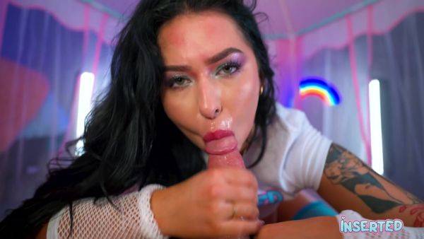 Stream the complete movie of : Melissa Moore - Is Bouncy Fun