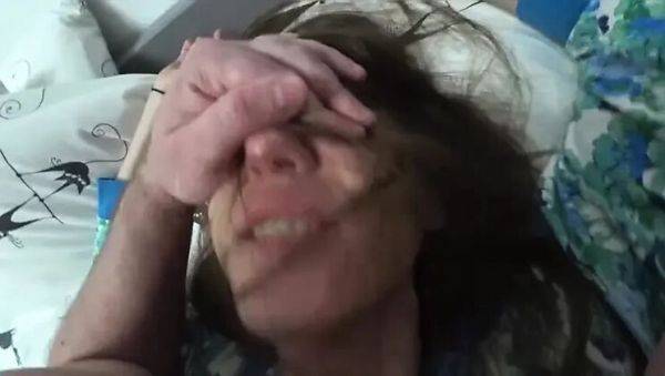 Play complete movie called : Amateur Ukrainian Wife Cheats On Husband - Rough Anal Fuck With Friend