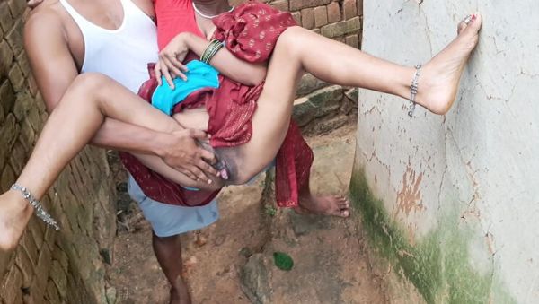 View the HD video named : Indian Hot House Maid Fucked Hard By Owner - Desi Aunty Outdoor Sex