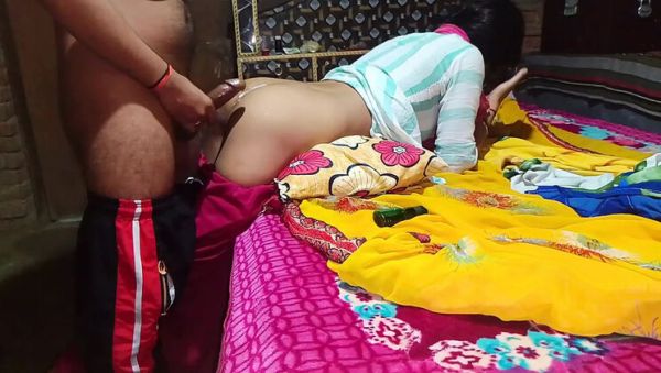 Watch complete clip titled : Bhabhi Hindi Sex Video - Priya Sena 26 Hot Indian Aunty Doggy Style