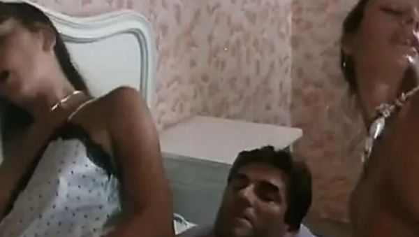 Play the complete movie named : Hot Anal Sex in the Rain - Vintage Porn Movie with Marina Lotar, Roberto Malone, Jean-Pierre Armand, Laura Valerie