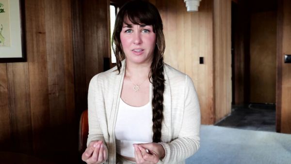 Watch this HD video of : Stepmom Princess Leia Gives Loving Blowjob and Swallows Cum in POV 4K