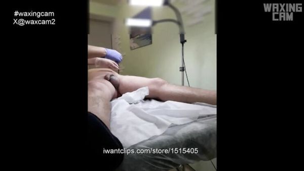 Enjoy watching uncut scene : Waxing Male Nurse Handjob & Huge Cumshot - CFNM Cam Show