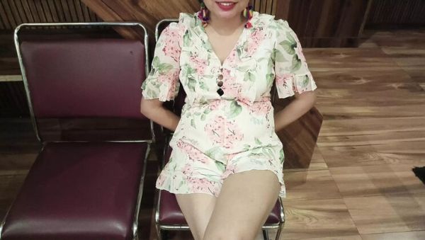 Play complete scene : Desi Office Girlfriend Nude 18 Year Old First Time Fucking Friend in Hindi 4K