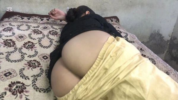 View the HD clip of : Viral Pakistani Tiktoker Pathani Girl First Time Anal Pain - Big Ass Doggy Style 18 Year Old
