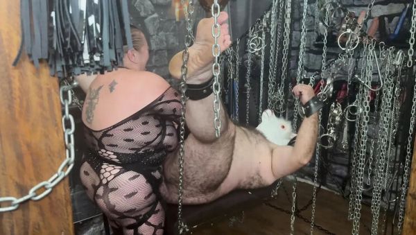 Enjoy watching this complete clip called : Mature BBW Domina Satana Dominates Sub Lamby in Hardcore BDSM Dungeon