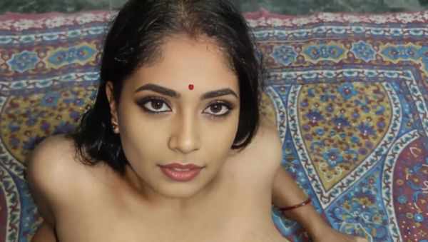 Watch uncensored clip of : Desi Bhabhi Archita Puhkan First Time Blowjob & Fucking in Hotel