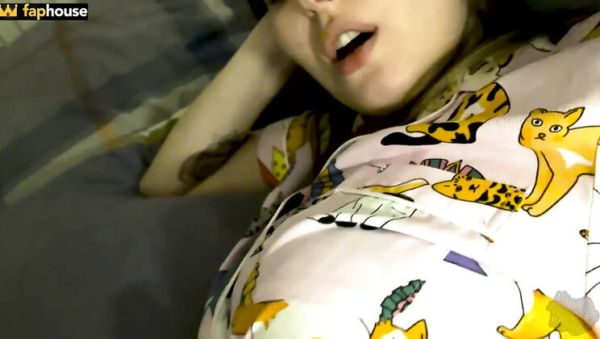 Play uncut movie : Anal Fuck with Stepmom Alina Rai in Black Hole POV