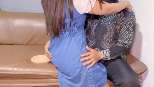 Play this HD clip : Office Boss Fucks Tight Pussy Secretary Doggy Style - Nadalyne Indonesian Homemade Cheating Sex