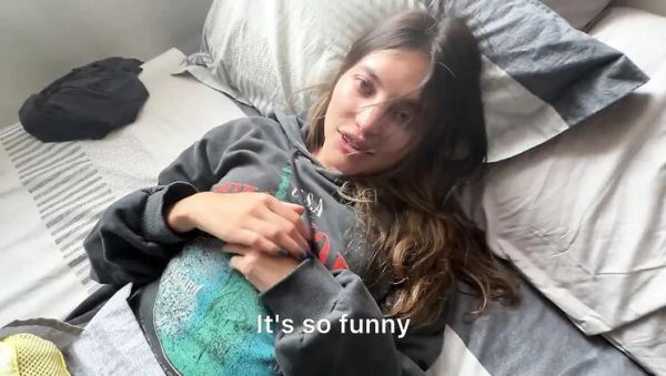 Watch uncensored movie named : Scarlettandc Gym Workout Leads to Hot Lesbian Scissoring in HD