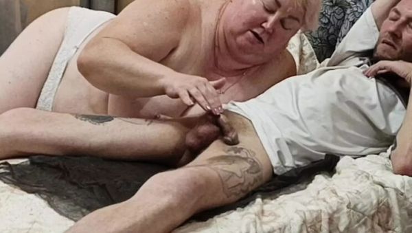 Stream this complete scene titled : Stepmom Zona901 Perfect Blowjob Deep Throat Cum Swallow