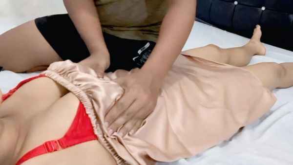 Play hardcore video titled : Indonesian Massage Order Turns Brutal - Rough Sex & Creampie with Clarelia