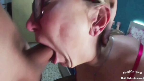 Watch the HD video of : Blondie2307 Gets Bored and Gives a Blowjob Facial to a Huge Dick in Italian Amateur POV
