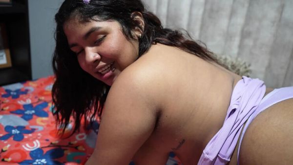 Play the full clip of : Stepsister's Tasty Pussy Close-Up - Part 2 with Apu