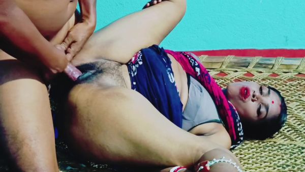 Enjoy watching uncut video titled : Bhabhi Ji In Soma Bhabhi Ko Uski Deor Ne Khatiya Me Ultake Chud Dala Ne Khub Mone Liya