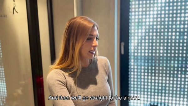 Watch the HD clip : French Amateur Wife Cheats with Big Cock on Balcony - Maevaa Sinaloa