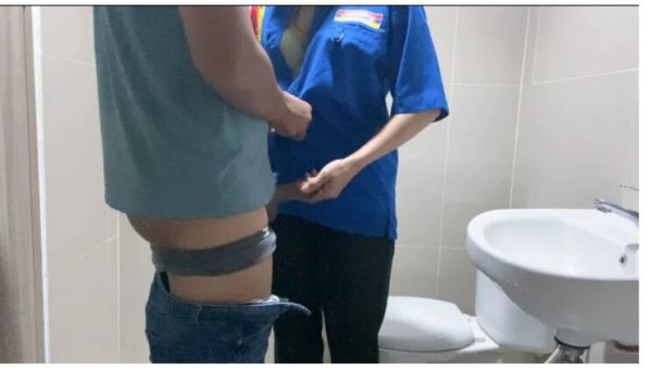 Enjoy watching the full clip called : Hijab Girl Clarelia Rough Toilet Sex With Jamsen - Indonesian Amateur Blowjob & Cum in Mouth