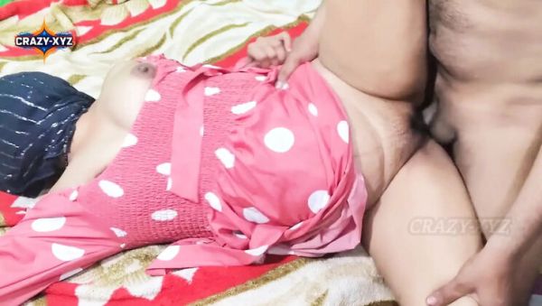 Watch the HD scene named : Desi Virgin Girlfriend Tight Pussy Fucking - Amateur Couple Sex Video HD