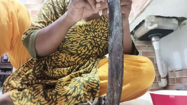 Play uncensored scene called : Desi Girl Hot Voice Story with Stepmom and Stepsister in Bengali Homemade