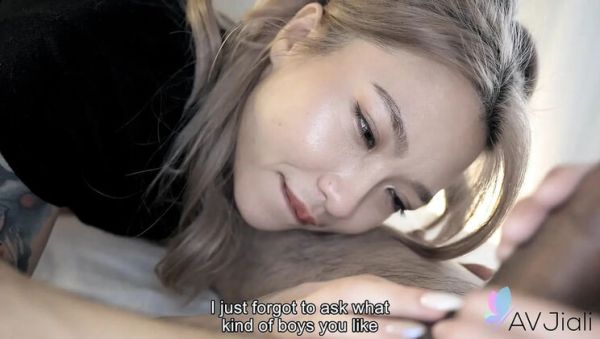 Play the hardcore clip of : Tattooed Chinese blonde Jui Jui gets hard fucked in uncensored HD video