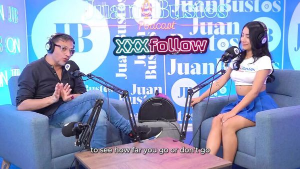 Watch this uncut clip called : Petite Colombian Teen Mayraoficial Rides Sybian Machine To Intense Orgasm - Juan Bustos Interview