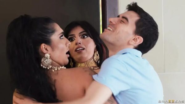 Watch the HD scene : Yasmina Khan & Aaliyah Yasin Threesome Blowjob with Big Tits Brunettes Together