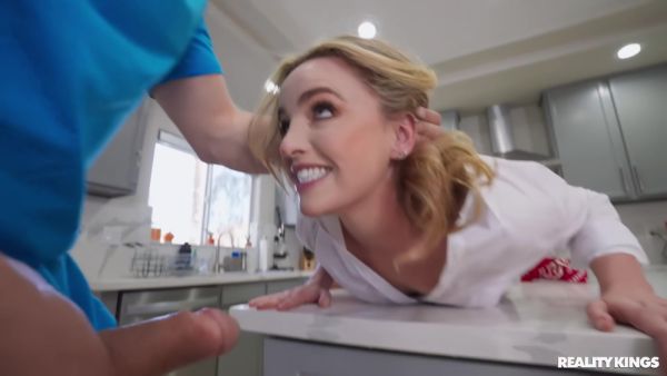 Stream the uncut movie titled : Vince Karter And Charlie Forde - Squirts Before Getting Fucked Hard By