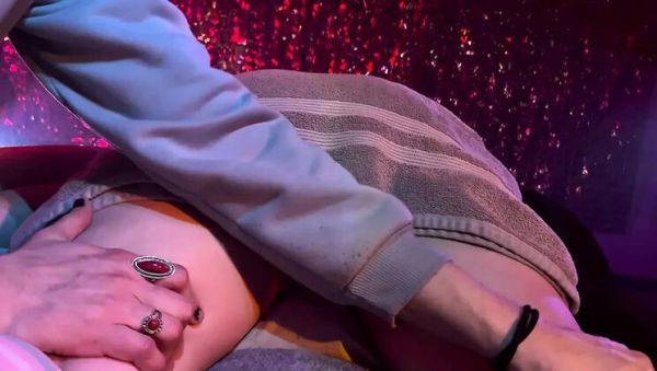 Stream the full movie titled : Step Sister Shawna Panofka Gives Kinky Handjob and Dirty Story to Step Brother