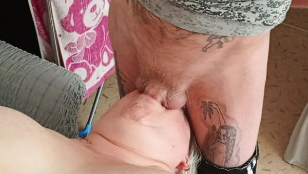 Enjoy watching this uncut clip of : Step Mom Zona901 Hardcore Blowjob and Cum Swallow