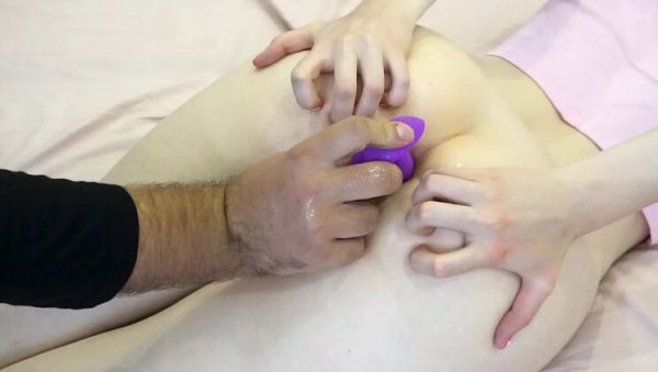 Play the uncut scene named : First Time Teen Butt Plug Anal Stretching Fingering Adventure